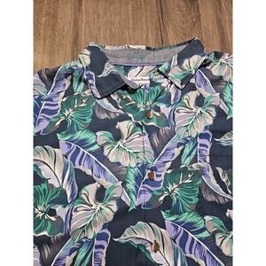 Tommy Bahama Silk Shirt Island Zone Floral Hawaiian Mens XL Short Sleeve 1353